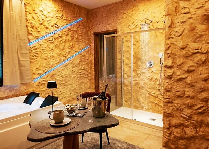 La Caverna Love hôtel