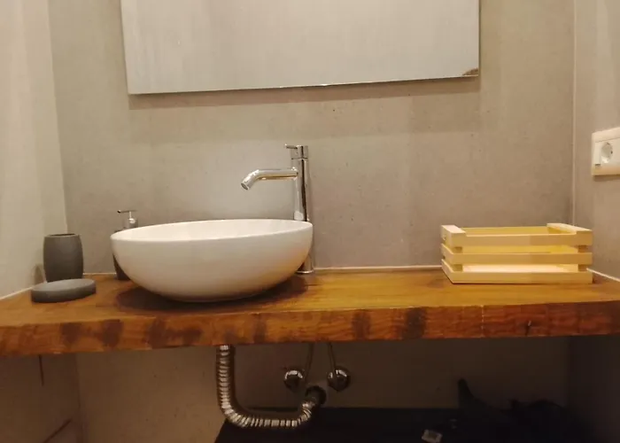 Love hôtel La Caverna